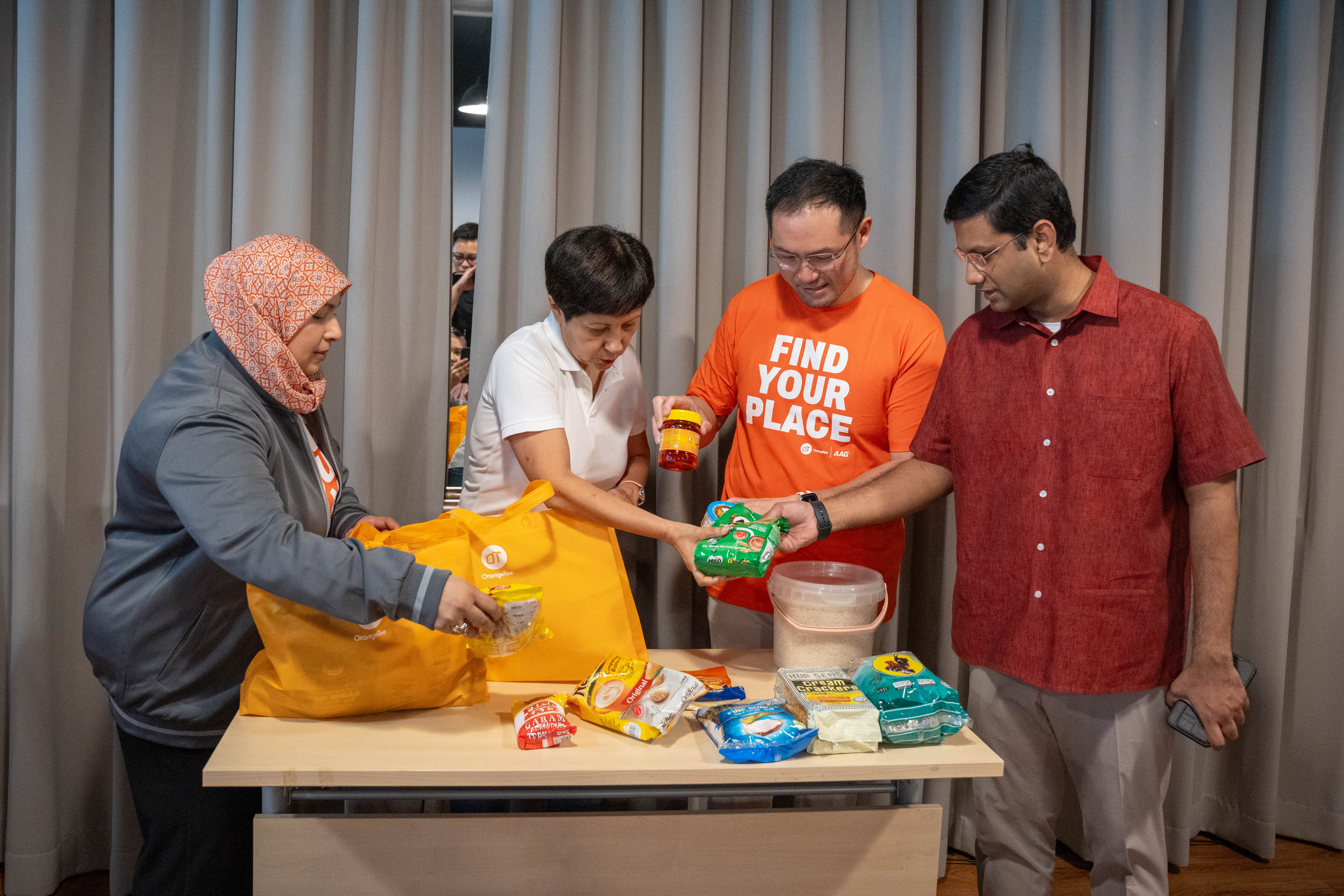 Volunteers preparing hampers during Ramadan